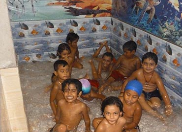 swimming class image